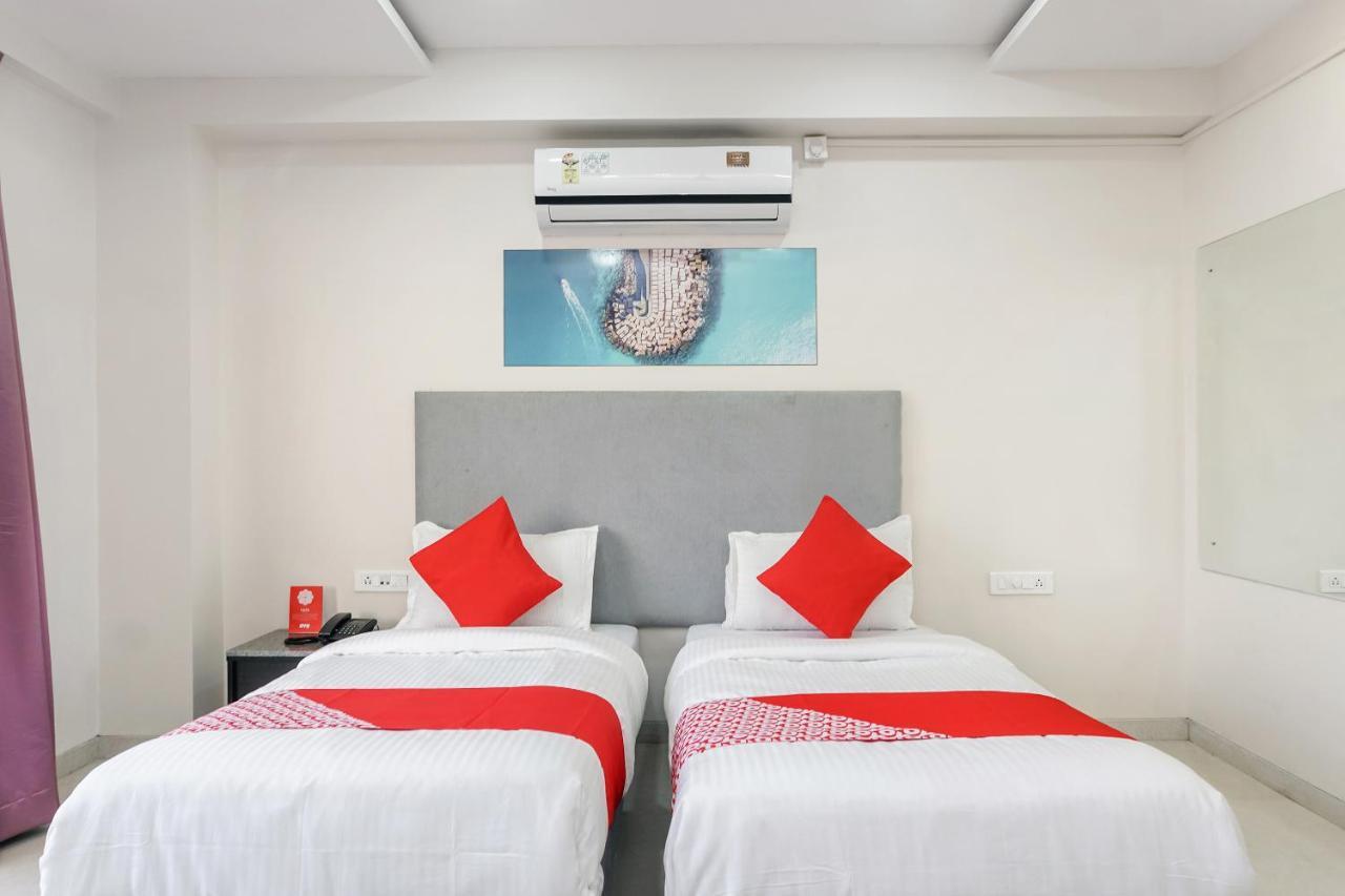 Oyo 16832 Hotel I Suite 2 Mangvadi Esterno foto