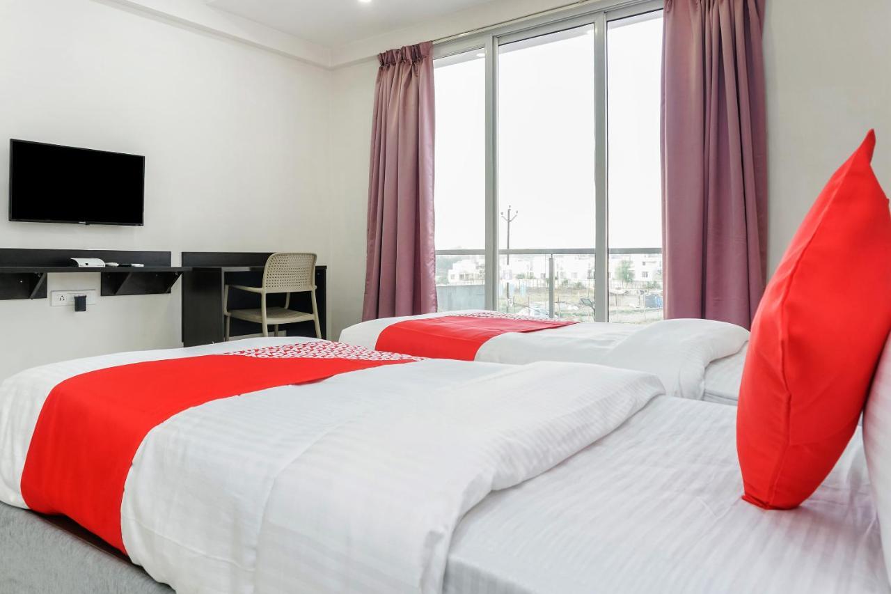Oyo 16832 Hotel I Suite 2 Mangvadi Esterno foto